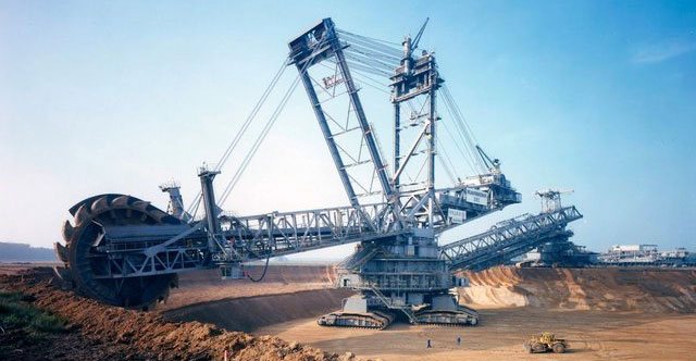 Khám Phá Cỗ Máy Khổng Lồ Bagger 293: Tượng Đài Kỹ Thuật Công Nghiệp